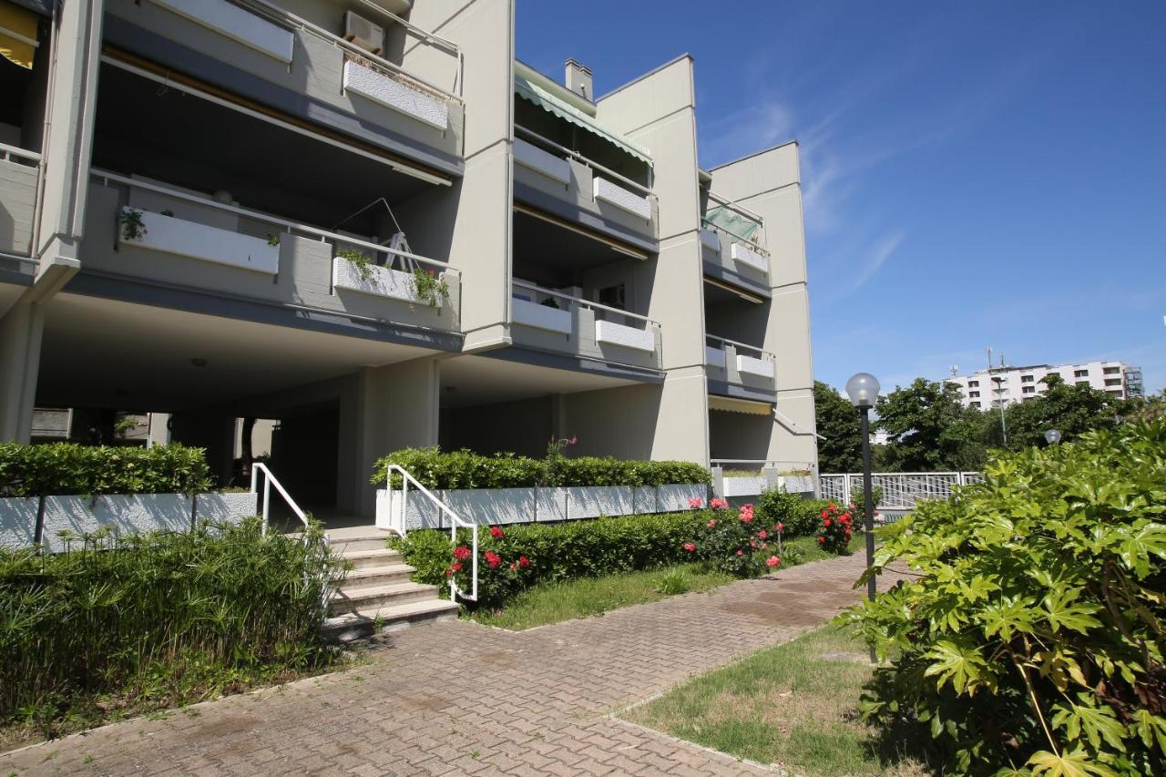 Residence Le Palme Montesilvano Marina Dış mekan fotoğraf